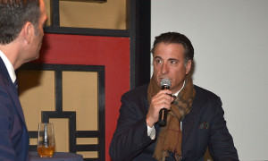 El cineasta y actor hollywoodense propuso a Cachao como ícono de Carácter de Martell. 