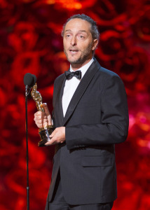 Emmanuel Lubezki recibe un Oscar en el 2014 por su trabajo en Gravity.